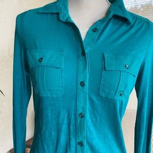 Aeropostale Beautiful Teal Color Button Up Shirt